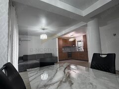 Vila 4 camere de inchiriat, 3 dormitoare cu bai proprii, complex rezidential